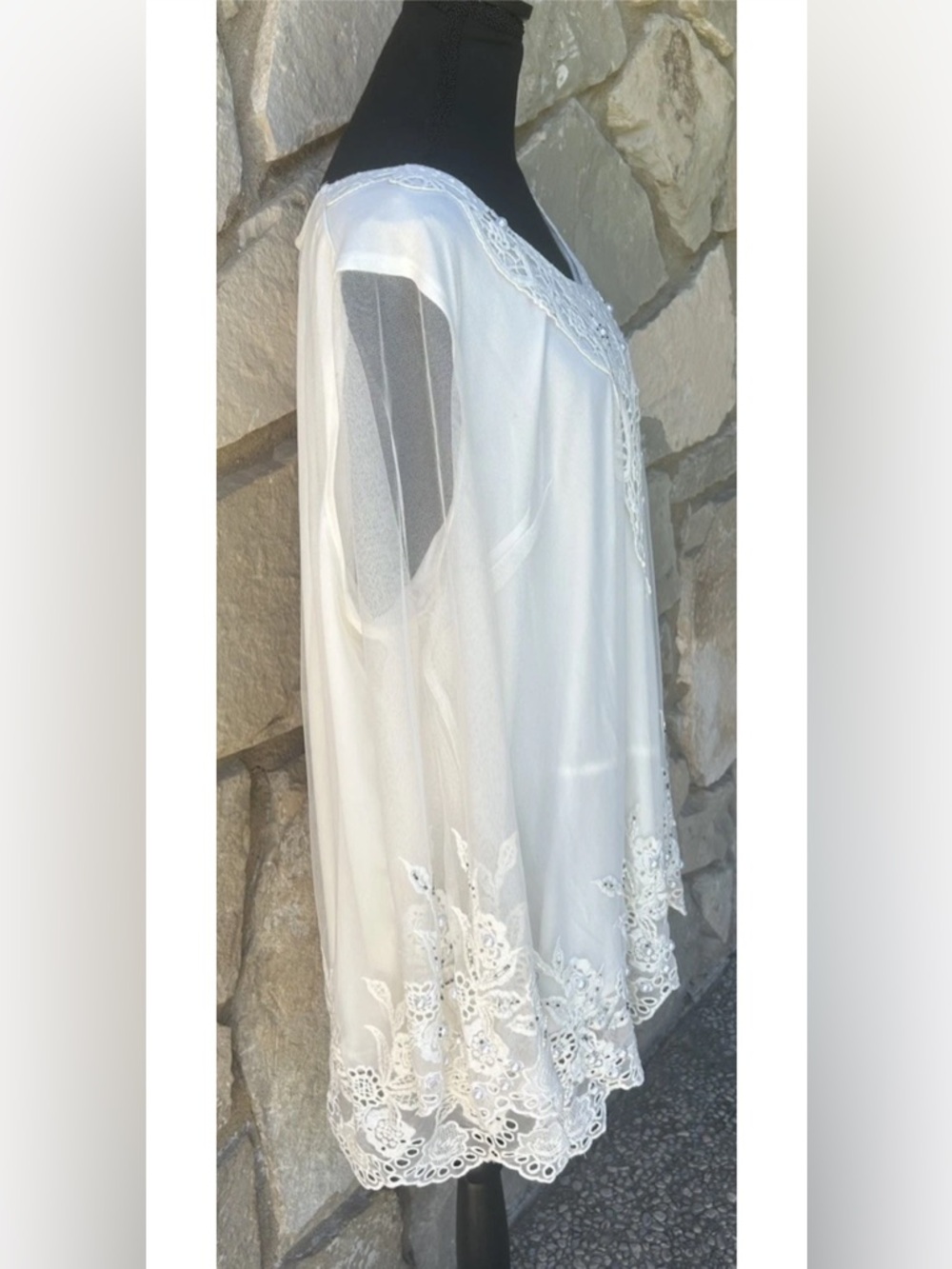 Roaman's Embellished Mesh Overlay Tunic Top 22W Ivory Crochet Lace Pearl NEW - Picture 9 of 12